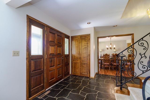 3052 Cherrywood Court, Eagan, MN 55121
