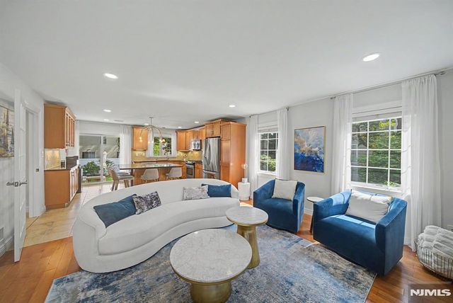 176 5th Street, Cresskill, NJ 07626