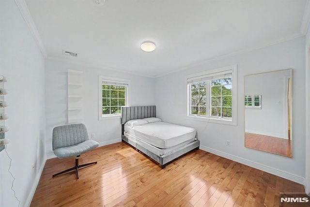 176 5th Street, Cresskill, NJ 07626