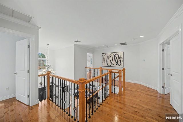 176 5th Street, Cresskill, NJ 07626