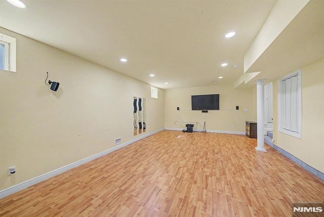 176 5th Street, Cresskill, NJ 07626