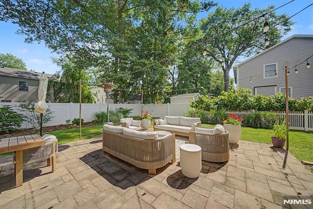 176 5th Street, Cresskill, NJ 07626
