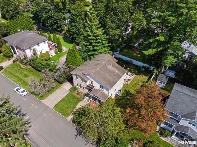 176 5th Street, Cresskill, NJ 07626