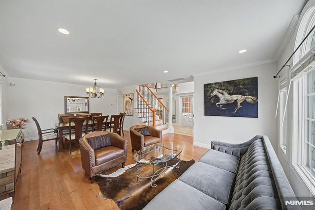 176 5th Street, Cresskill, NJ 07626