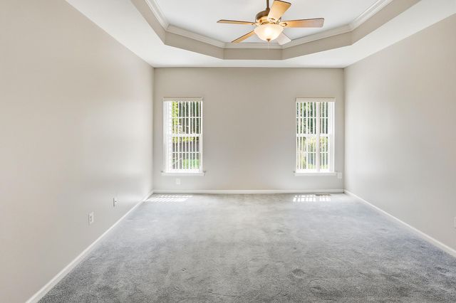108 APRIL AVE, Stephens City, VA 22655