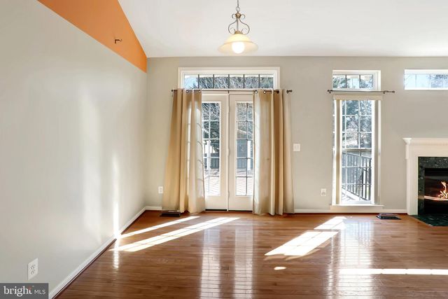 108 APRIL AVE, Stephens City, VA 22655