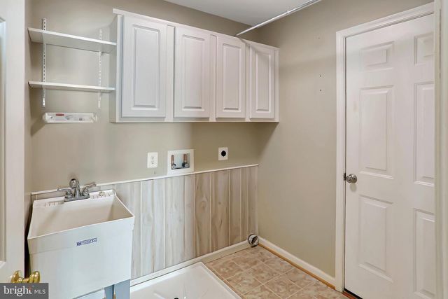 108 APRIL AVE, Stephens City, VA 22655