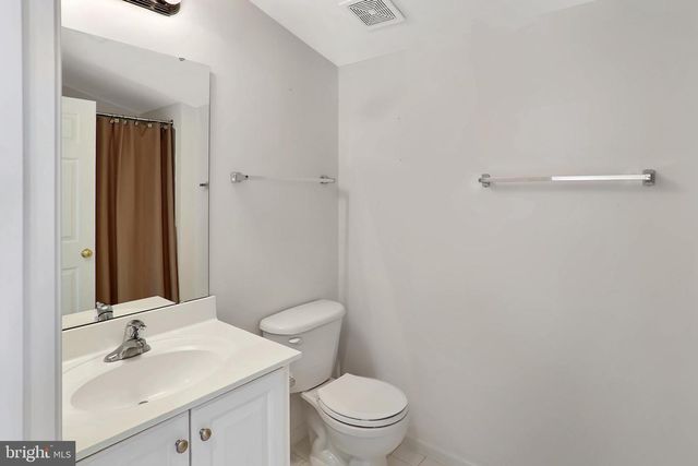 108 APRIL AVE, Stephens City, VA 22655