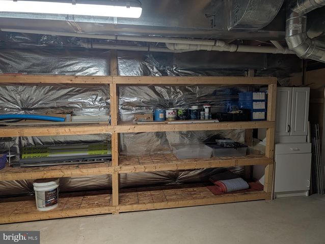 108 APRIL AVE, Stephens City, VA 22655