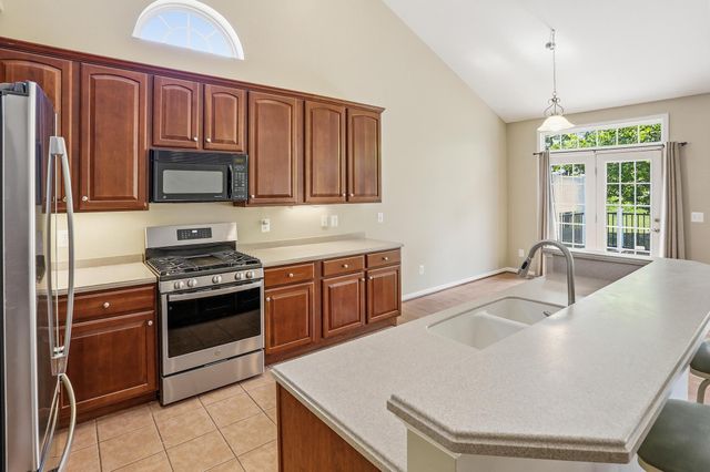 108 APRIL AVE, Stephens City, VA 22655