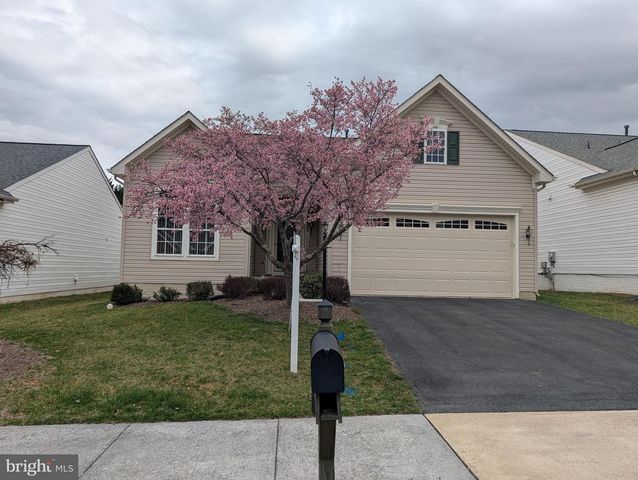 108 APRIL AVE, Stephens City, VA 22655