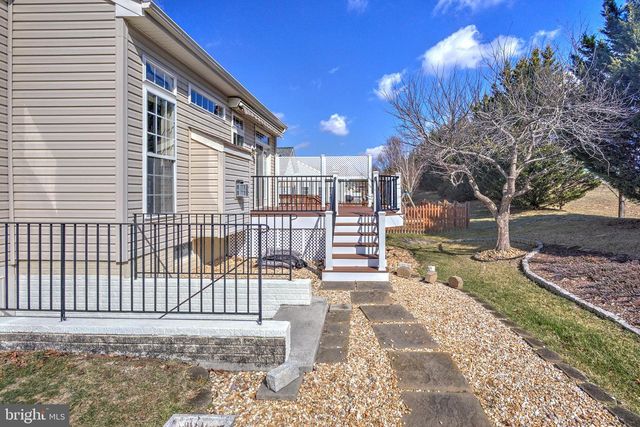 108 APRIL AVE, Stephens City, VA 22655