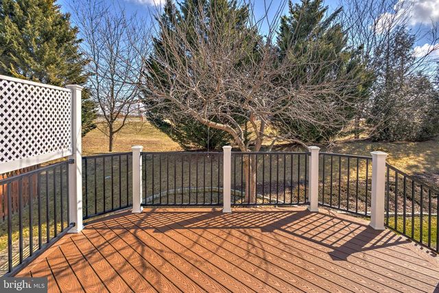 108 APRIL AVE, Stephens City, VA 22655