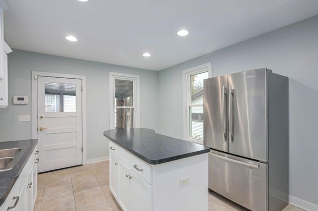 1764 Minnehaha Avenue W, Saint Paul, MN 55104