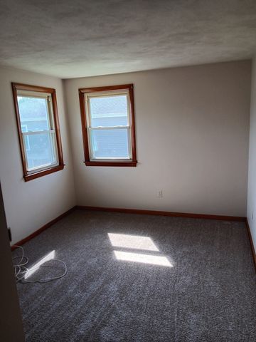 74 Taft Street, Agawam, MA 01030