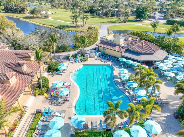 7812 Valencia CT, Naples, FL 34113