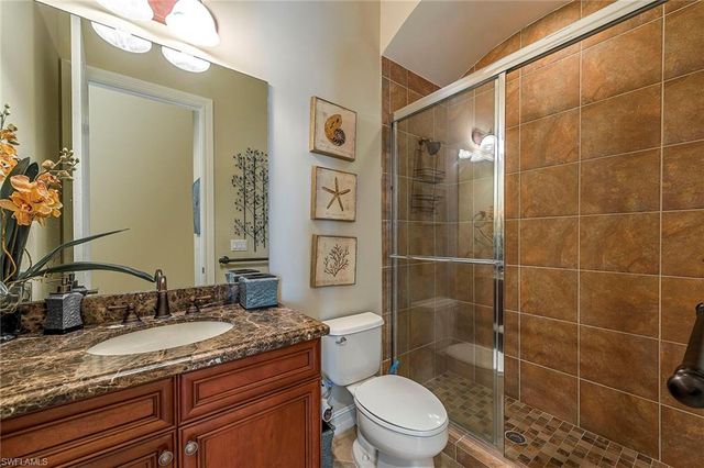 7812 Valencia CT, Naples, FL 34113