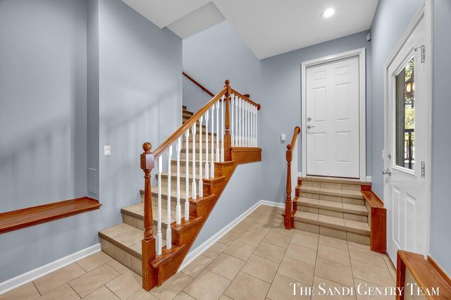 514 N 5th Street, Grand Haven City, MI 49417