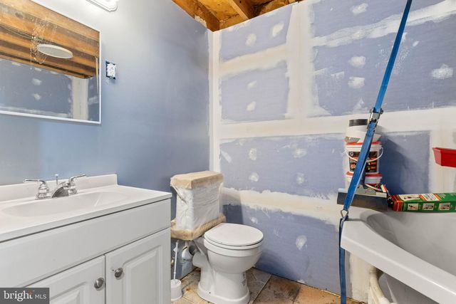 299 KELLER RD, Toms Brook, VA 22660