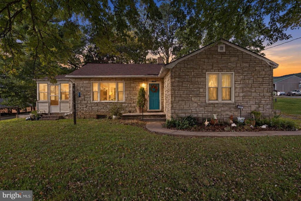 299 KELLER RD, Toms Brook, VA 22660