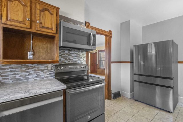 6450 S US HWY 45, Oshkosh, WI 54902