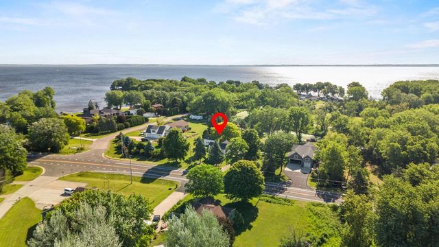 6450 S US HWY 45, Oshkosh, WI 54902