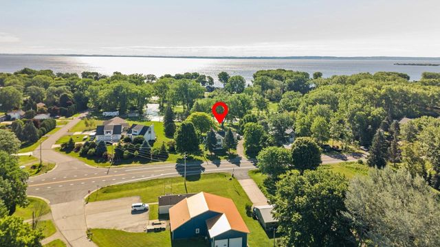 6450 S US HWY 45, Oshkosh, WI 54902