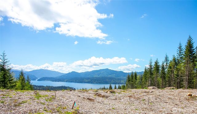 3722 Academy Highlands Drive, Bellingham, WA 98229