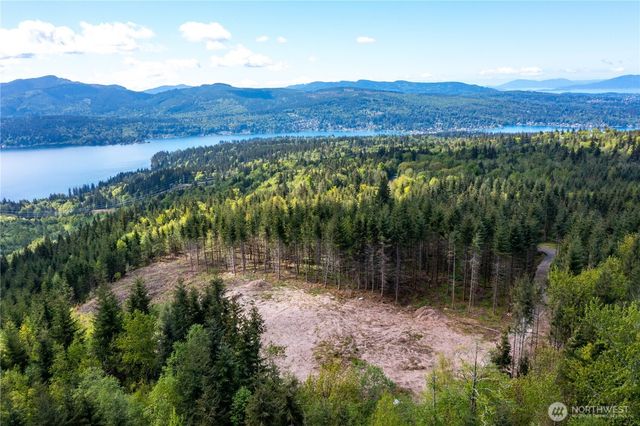 3722 Academy Highlands Drive, Bellingham, WA 98229