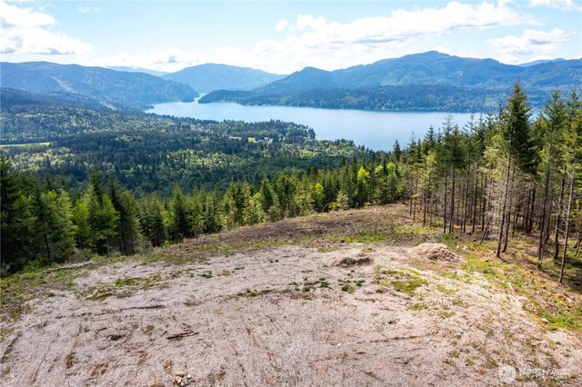 3722 Academy Highlands Drive, Bellingham, WA 98229