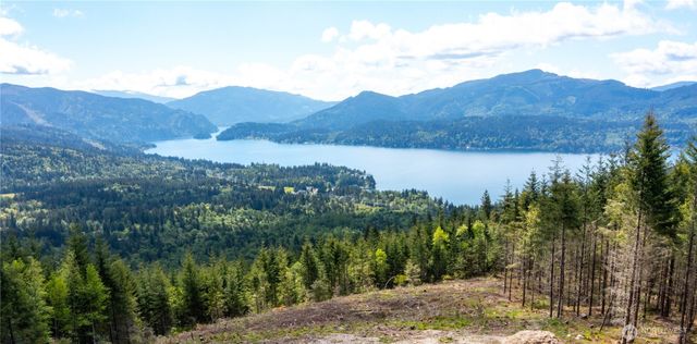 3722 Academy Highlands Drive, Bellingham, WA 98229