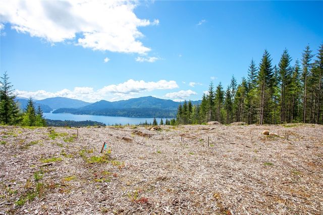 3722 Academy Highlands Drive, Bellingham, WA 98229