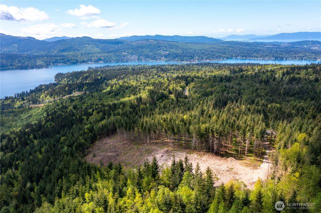 3722 Academy Highlands Drive, Bellingham, WA 98229