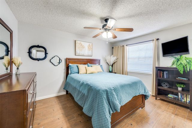 5004 Celtic Drive, Arlington, TX 76017