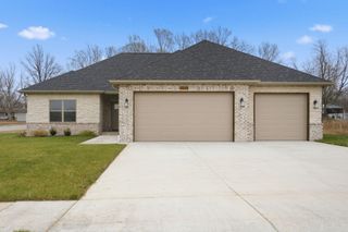 5214 S Logan Drive, Battlefield, MO 65619