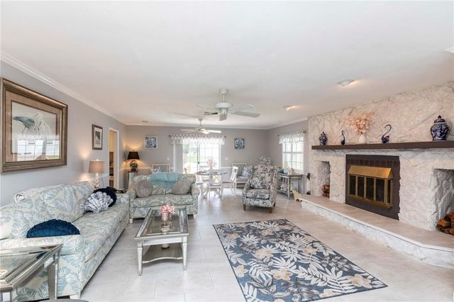 6043 WILDS DRIVE 2B, New Port Richey, FL 34653