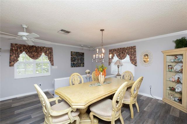 6043 WILDS DRIVE 2B, New Port Richey, FL 34653