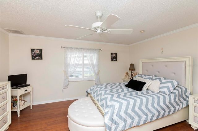 6043 WILDS DRIVE 2B, New Port Richey, FL 34653
