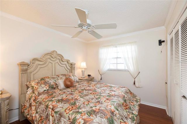 6043 WILDS DRIVE 2B, New Port Richey, FL 34653