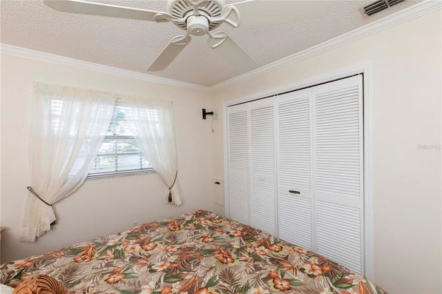 6043 WILDS DRIVE 2B, New Port Richey, FL 34653