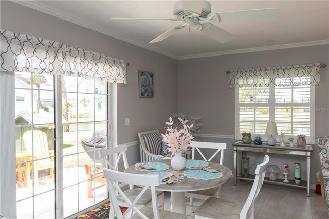6043 WILDS DRIVE 2B, New Port Richey, FL 34653
