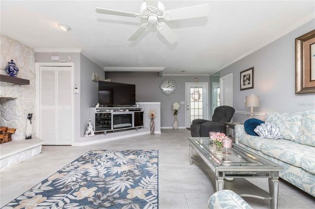 6043 WILDS DRIVE 2B, New Port Richey, FL 34653