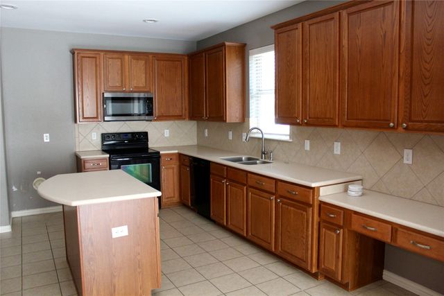12401 Lonesome Pine Place, Fort Worth, TX 76244