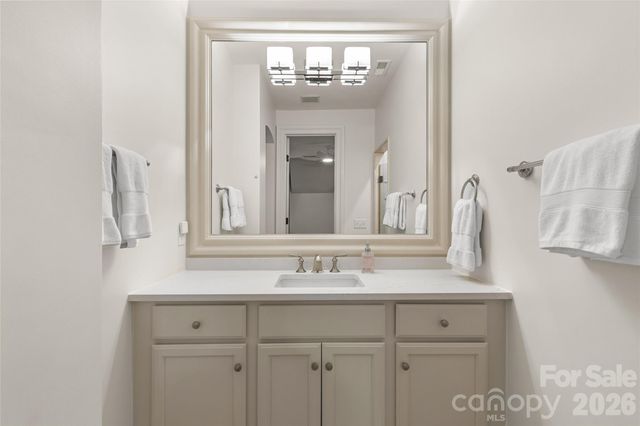727 Colville Road, Charlotte, NC 28207