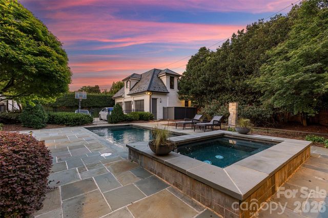 727 Colville Road, Charlotte, NC 28207