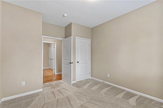 14128 S Summit Street, Olathe, KS 66062