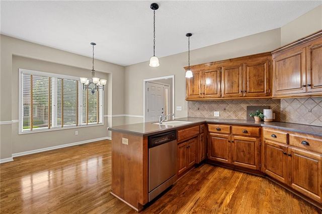 14128 S Summit Street, Olathe, KS 66062
