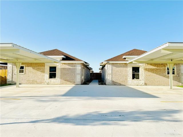912 W Kohala Avenue, Alton, TX 78573