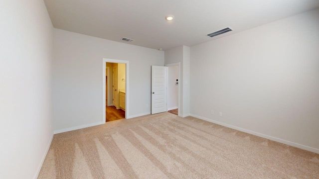 201 Fire Fox WAY, Jarrell, TX 76537