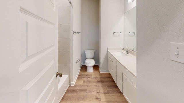 201 Fire Fox WAY, Jarrell, TX 76537